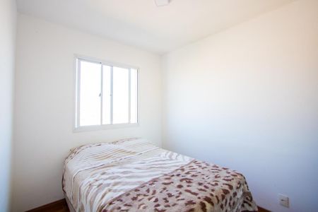 Quarto 1 de apartamento à venda com 2 quartos, 42m² em Parque Sao Vicente, Santo André