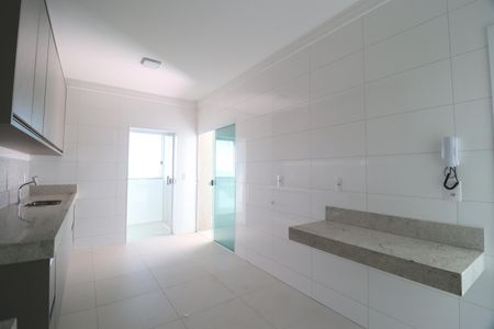 Apartamento para alugar com 145m², 3 quartos e 2 vagasCozinha
