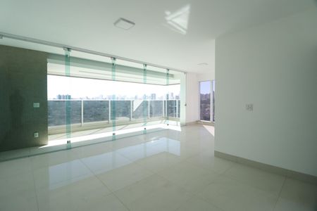 Apartamento para alugar com 145m², 3 quartos e 2 vagasSala