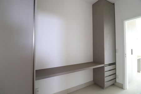 Apartamento para alugar com 145m², 3 quartos e 2 vagasQuarto 3 - Suíte