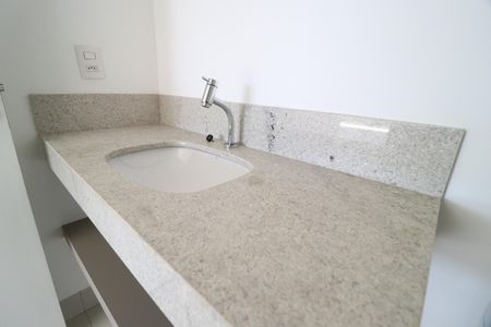 Apartamento para alugar com 145m², 3 quartos e 2 vagasLavabo