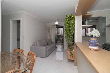 Sala de apartamento à venda com 2 quartos, 68m² em Vila Ipojuca, São Paulo