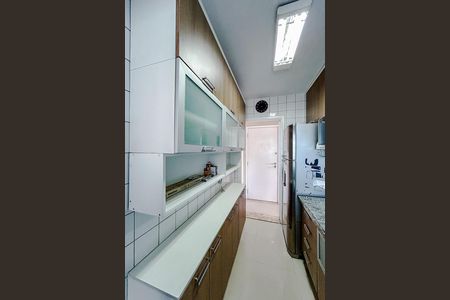 Cozinha de apartamento para alugar com 2 quartos, 60m² em Chácara Califórnia, São Paulo