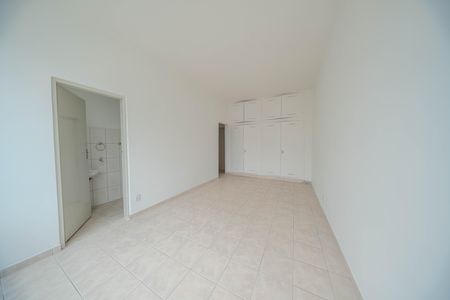 Studio para alugar com 28m², 1 quarto e sem vagaKitnet