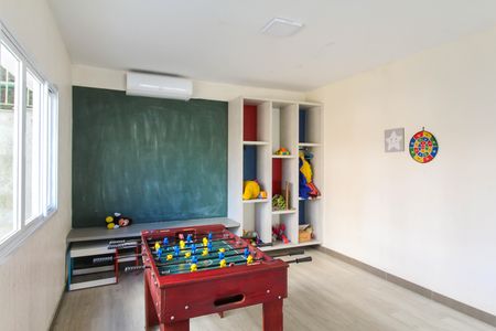 Apartamento para alugar com 45m², 2 quartos e 1 vaga Apartamento para alugar com 45m², 2 quartos e 1 vagaÁrea comum - Espaço Kids