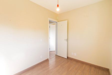 Quarto 1 de apartamento para alugar com 2 quartos, 45m² em Passo das Pedras, Gravataí
