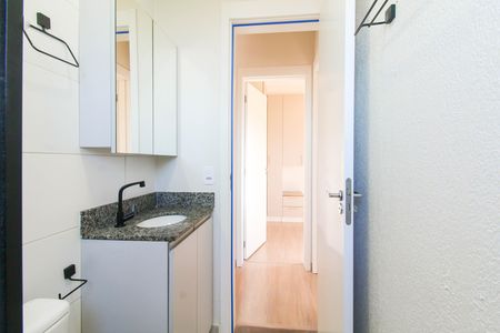 Apartamento para alugar com 45m², 2 quartos e 1 vaga Apartamento para alugar com 45m², 2 quartos e 1 vagaBanheiro