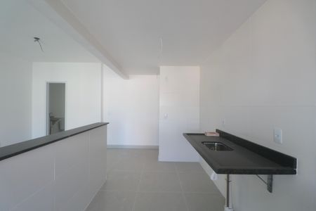 Cozinha de apartamento para alugar com 3 quartos, 104m² em Vila Alzira, Guarujá