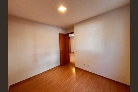 Apartamento à venda com 40m², 2 quartos e 1 vaga Apartamento à venda com 40m², 2 quartos e 1 vagaQuarto 2