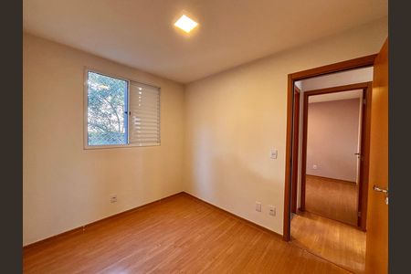 Apartamento à venda com 40m², 2 quartos e 1 vaga Apartamento à venda com 40m², 2 quartos e 1 vagaQuarto 1