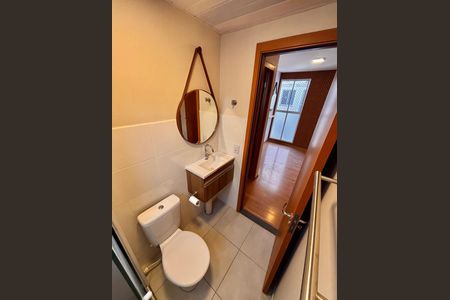 Banheiro de apartamento à venda com 2 quartos, 40m² em Chácara Estela, Barueri