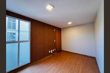 Sala de apartamento à venda com 2 quartos, 40m² em Chácara Estela, Barueri