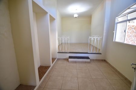 Casa à venda com 360m², 3 quartos e 3 vagasSala