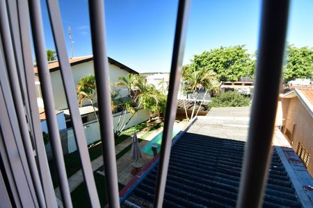 Casa à venda com 360m², 3 quartos e 3 vagasVista da suíte