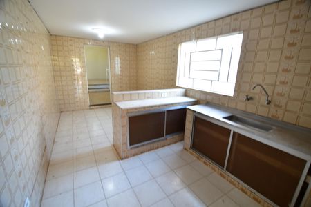 Casa à venda com 360m², 3 quartos e 3 vagasCozinha