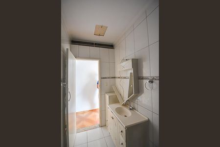 Banheiro de casa à venda com 2 quartos, 80m² em Vila Vivaldi, São Bernardo do Campo