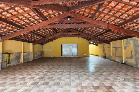 Garagem de casa de condomínio para alugar com 1 quarto, 30m² em Vila Tupi, Praia Grande