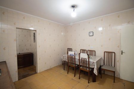 Cozinha de casa à venda com 3 quartos, 143m² em Vila Fidalgo, São Paulo