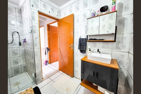 Banheiro de apartamento à venda com 1 quarto, 80m² em Santa Ifigênia, São Paulo