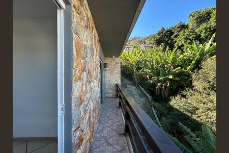 Varanda  de casa para alugar com 3 quartos, 84m² em Saco dos Limões, Florianópolis