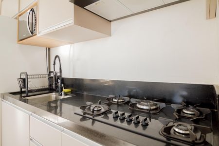 Apartamento para alugar com 33m², 2 quartos e sem vaga Apartamento para alugar com 33m², 2 quartos e sem vagaCozinha e Área de Serviço