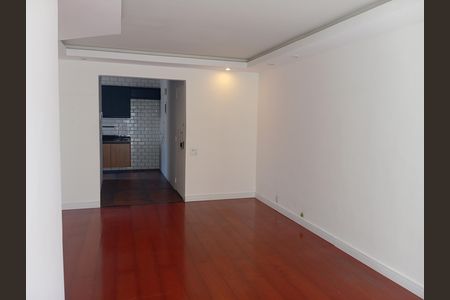 Apartamento para alugar com 90m², 2 quartos e 1 vagaSala