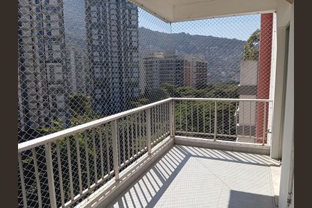 Apartamento para alugar com 90m², 2 quartos e 1 vagaVaranda
