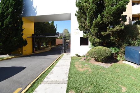 Apartamento à venda com 72m², 3 quartos e 1 vagaFachada e portaria