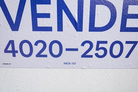 Placa instalada no dia 21/07/2026 código IWCK - 107 de casa à venda com 2 quartos, 94m² em Santíssimo, Rio de Janeiro