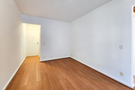 Sala  de apartamento à venda com 2 quartos, 65m² em São Cristóvão, Rio de Janeiro