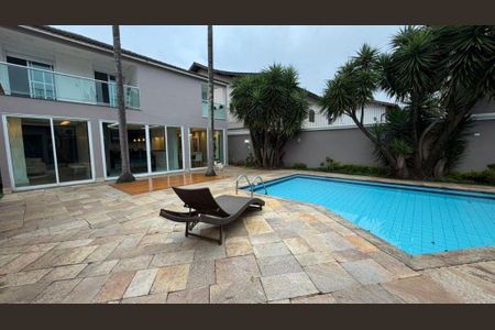 Casa à venda com 4 quartos, 271m² em Chácara Meyer, São Paulo
