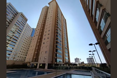 Apartamento para alugar com 108m², 4 quartos e 2 vagas Apartamento para alugar com 108m², 4 quartos e 2 vagasPiscina