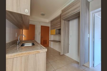Apartamento para alugar com 108m², 4 quartos e 2 vagas Apartamento para alugar com 108m², 4 quartos e 2 vagasCozinha
