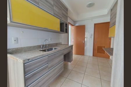 Apartamento para alugar com 108m², 4 quartos e 2 vagas Apartamento para alugar com 108m², 4 quartos e 2 vagasCozinha
