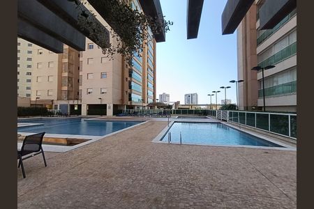 Apartamento para alugar com 108m², 4 quartos e 2 vagas Apartamento para alugar com 108m², 4 quartos e 2 vagasPiscina