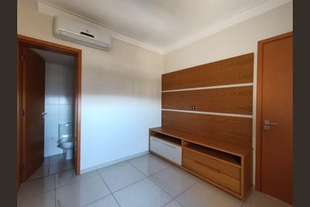 Apartamento para alugar com 108m², 4 quartos e 2 vagas Apartamento para alugar com 108m², 4 quartos e 2 vagasQuarto