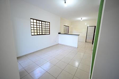 Casa para alugar com 3 quartos, 150m² em Jardim Eli Forte, Goiânia