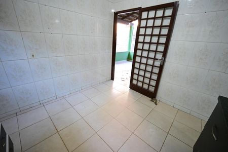 Casa para alugar com 3 quartos, 150m² em Jardim Eli Forte, Goiânia