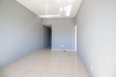 Sala de apartamento para alugar com 2 quartos, 66m² em Vista Alegre, Rio de Janeiro