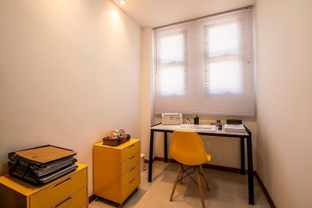 Casa para alugar com 230m², 4 quartos e 3 vagas Casa para alugar com 230m², 4 quartos e 3 vagasQuarto