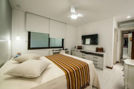 Casa para alugar com 230m², 4 quartos e 3 vagas Casa para alugar com 230m², 4 quartos e 3 vagasQuarto