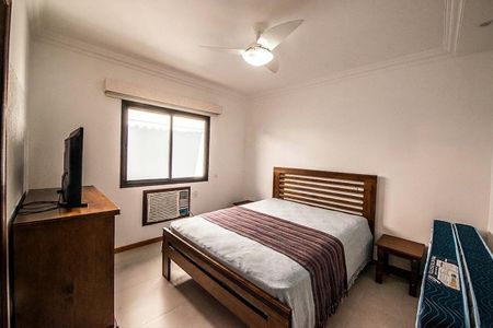 Casa para alugar com 230m², 4 quartos e 3 vagas Casa para alugar com 230m², 4 quartos e 3 vagasQuarto