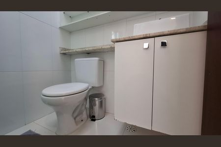 Apartamento para alugar com 90m², 2 quartos e 2 vagas Apartamento para alugar com 90m², 2 quartos e 2 vagasBanheiro Quarto 1 suíte