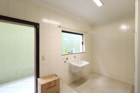 Área de Serviço de casa à venda com 4 quartos, 347m² em Jardim Sao Caetano, São Caetano do Sul