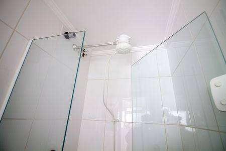 Apartamento à venda com 189m², 3 quartos e 2 vagas Apartamento à venda com 189m², 3 quartos e 2 vagasBanheiro de Serviço