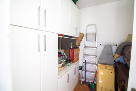 Apartamento à venda com 189m², 3 quartos e 2 vagas Apartamento à venda com 189m², 3 quartos e 2 vagasDispensa
