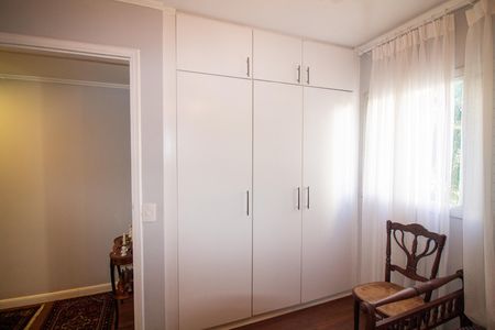 Apartamento à venda com 189m², 3 quartos e 2 vagas Apartamento à venda com 189m², 3 quartos e 2 vagasQuarto 1