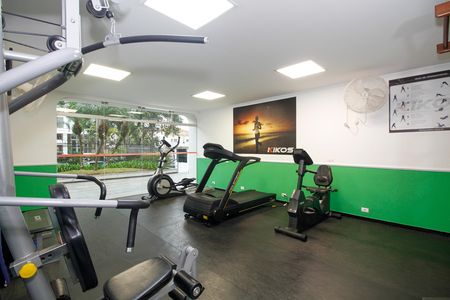 Apartamento à venda com 135m², 3 quartos e 3 vagas Apartamento à venda com 135m², 3 quartos e 3 vagasÁrea Comum - Academia