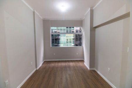 Studio de kitnet/studio para alugar com 1 quarto, 30m² em Centro, Niterói