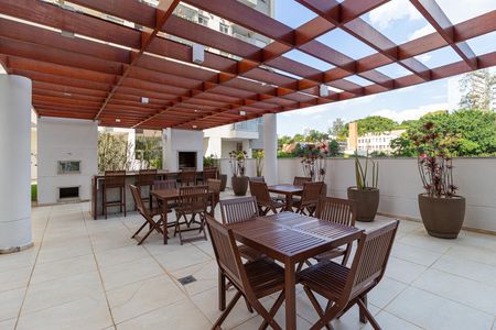 Apartamento à venda com 54m², 2 quartos e 1 vaga Apartamento à venda com 54m², 2 quartos e 1 vagaÁrea comum - Churrasqueira
